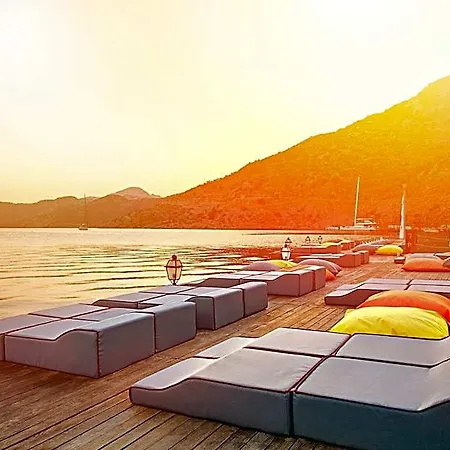Hotel Fi Light Solto Boutique 4*